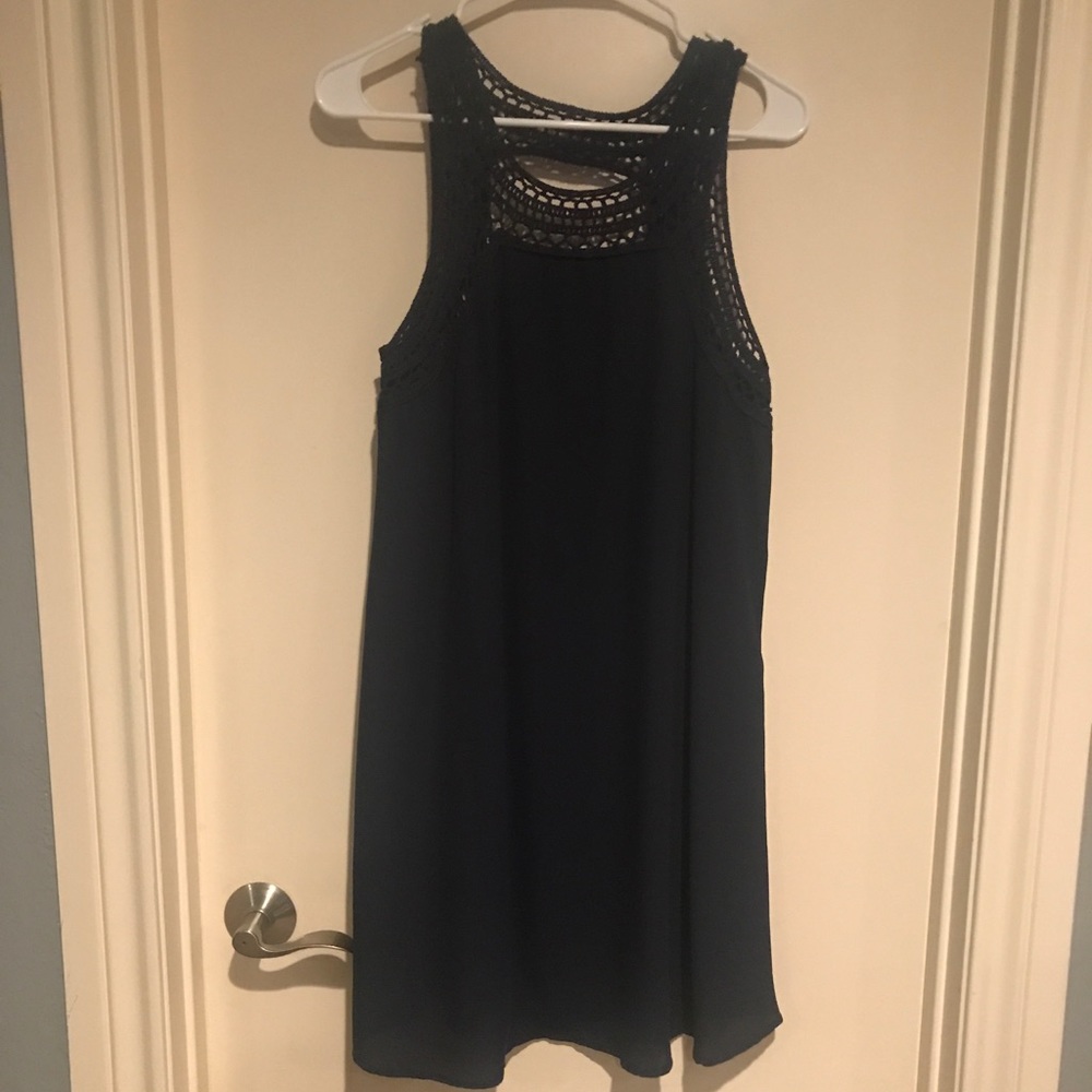 Navy blue dress with cute detail!